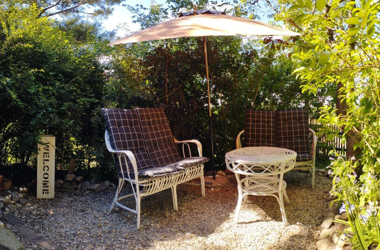 B&B Family Basement Apartment, Breakfast, Free Parking, 5Km From Tulln Chorherrn Exterior photo